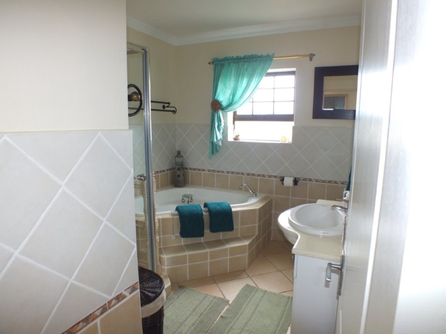 4 Bedroom Property for Sale in Dana Bay Western Cape
